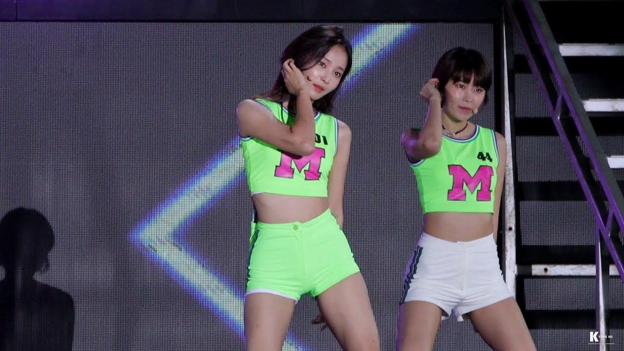 180901 INK 인천 한류관광콘서트 모모랜드 (momoland) Baam 연우 직캠 by.경호