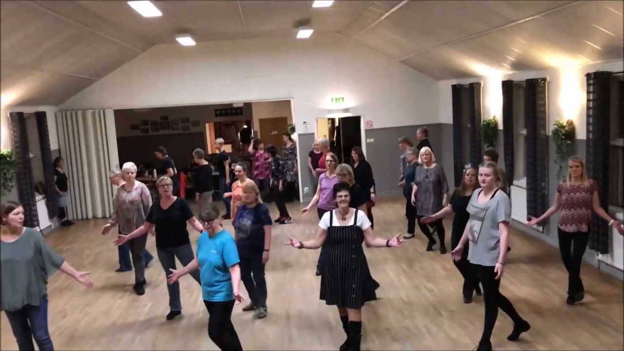 One Less Day - Linedance - YouTube