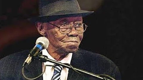 Blues Piano - 97 Year Old Pinetop Perkins plays "C...