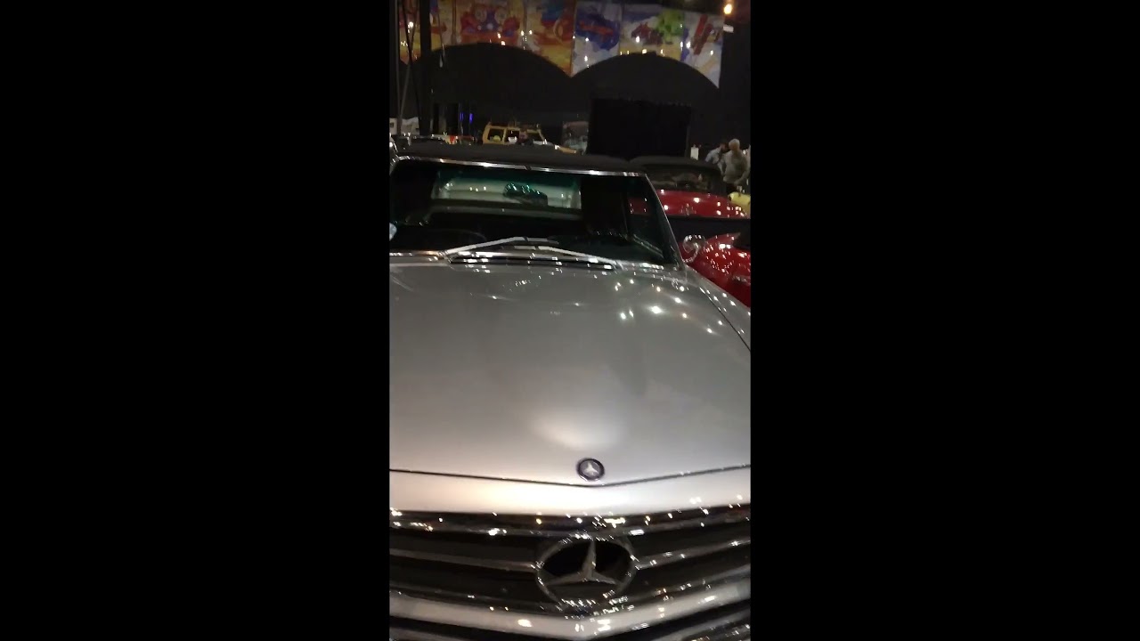 Ретро автомобиль.Мерседес бенц. 230SL.