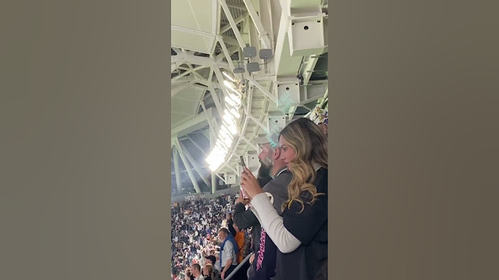 Asi se vive un partido en el Santiago Bernabeu
