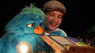 Sebastian Rochlitzer und Ulfie – Ich schau in die Bibel (Mitmach-Musikvideo)