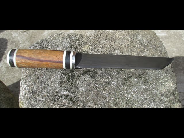 Custom knife / Couteau de chasse en Damas 