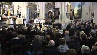 'Mia' van Gorky in het Latijn op begrafenis Luc de Vos