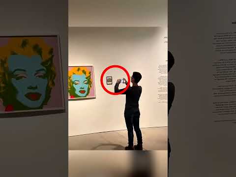Ломтик хлеба стал музейным шедевром 😯