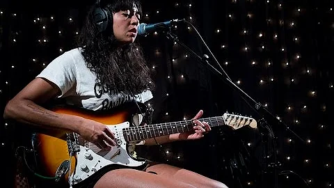 Shana Cleveland and The Sandcastles - Full Perform...