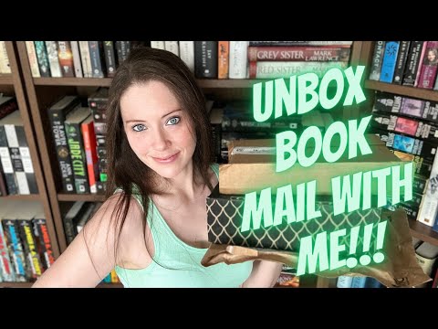 UNBOX BOOK MAIL w/ ME [unboxing haul + Sanderson's Secret Project 2 unboxing]!!! thumbnail