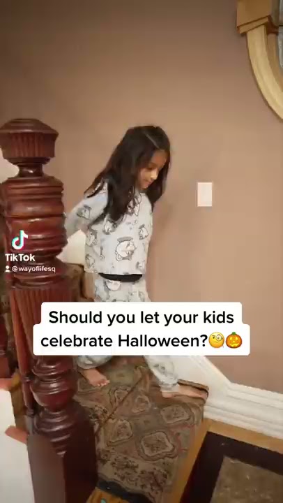 Should Muslim kids celebrate Halloween? #SHORTS