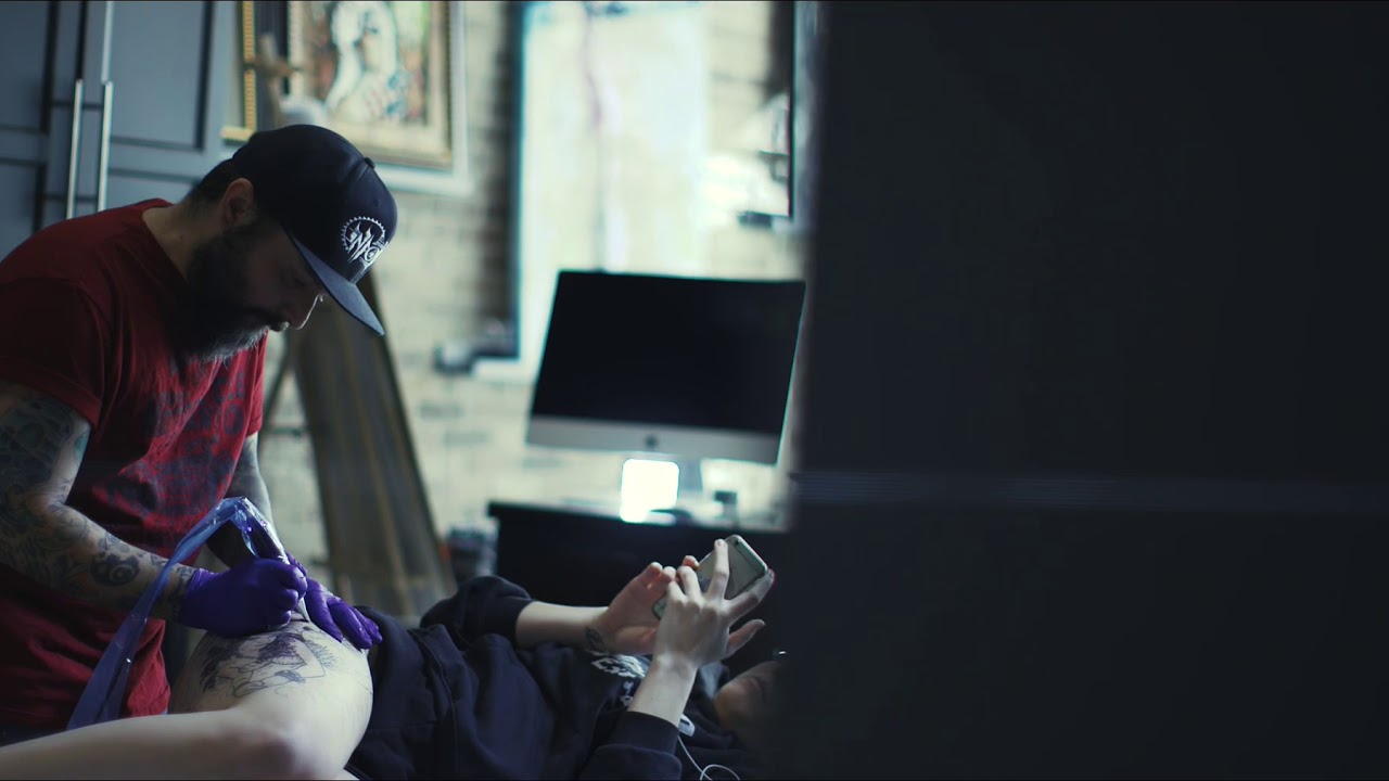 Chris Moniz of Jakku Tattoo in Calgary Alberta Canada