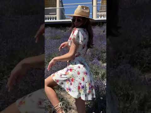 Стильне літнє плаття софт у квітковому принті з об'ємним рукавом (Onesize 42, 44, 46), Біле, видео 1