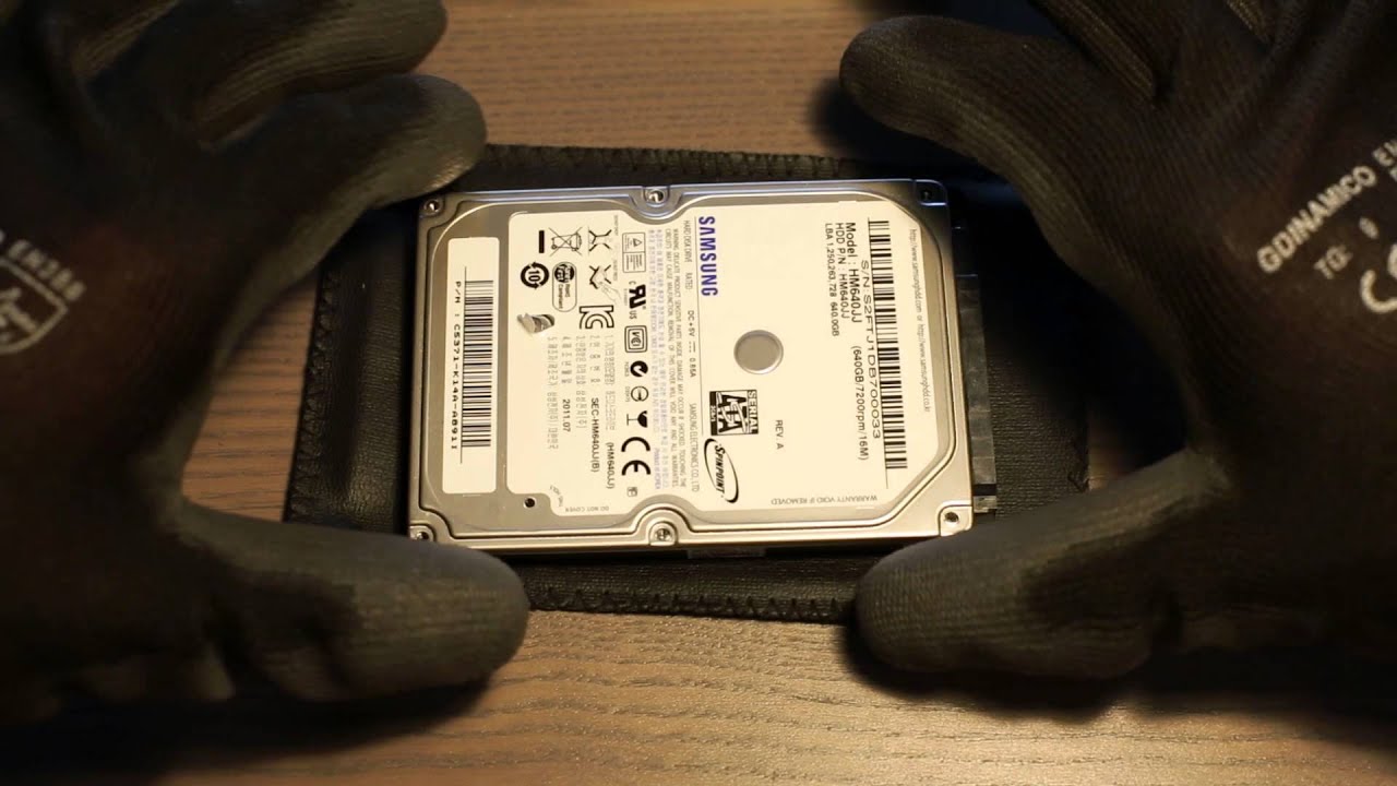 Aprire un Hard Disk Drive rotto - Open a broken HDD - YouTube