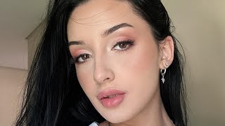 EVA TENDER | The stunning Russian star ⭐ who got her start in 2021 Details