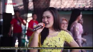 Musnah VOC Ajeng Tri Rahayu Ika Music entertainment 