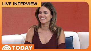 Full Rachel Bilson Talks New Holiday Movie ‘Christmas at the Kringles’ News