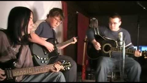 Guitar School: The Alternate Picking String Switching Exercise