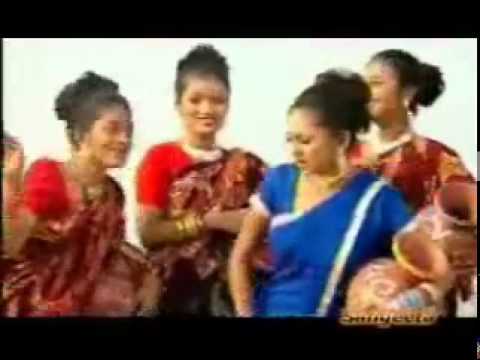 youtube---bangla-romantic-songs-antory-prem-runa-laila-amar-roser-dewra.flv