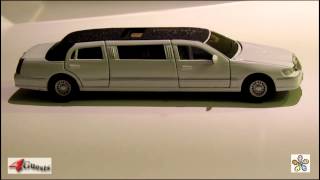 LINCOLN TOWN CAR LIMOUSINE ~ 1999 KINSMART 1:38 SCALE DIECAST MODEL REPLICA LINCOLN TOWN CAR LIMOUSINE ~ 1999 KINSMART 1:38 SCALE DIECAST MODEL REPLICA