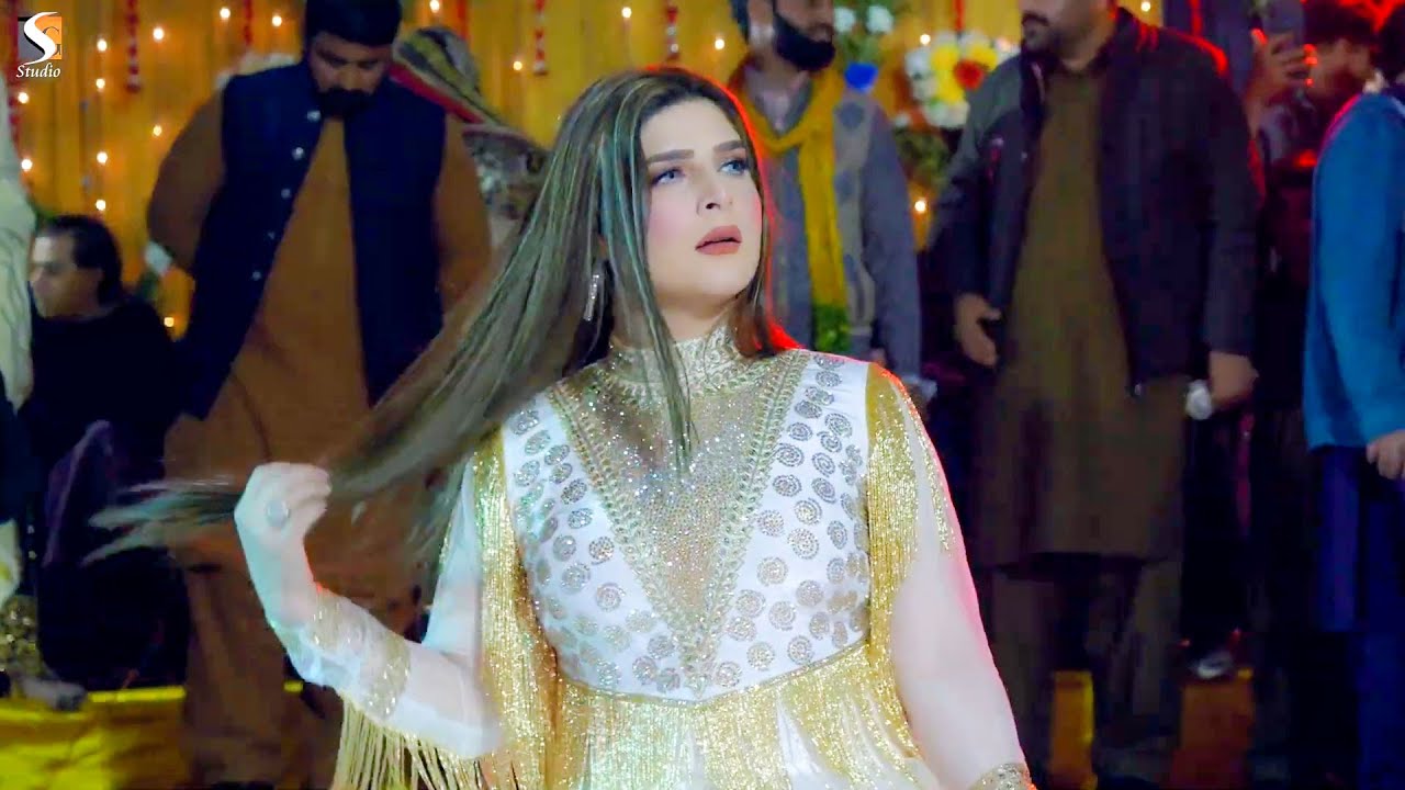 Nika Jiya Dhola  Chahat Baloch Dance Performance 2023