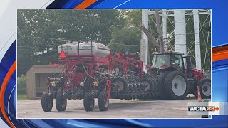 Power pole snaps in half on tractor in Pesotum, crews work to rescue man inside