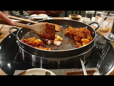 ร้าน ทัคคาลบี้ DAK GALBI สาขาเซ็นทรัลลาดพร้าว