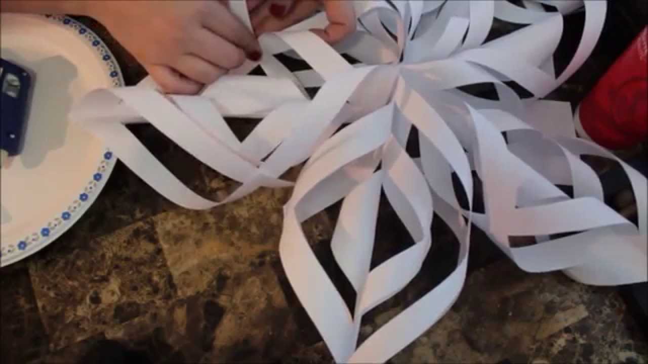 How to make a Christmas paper snowflake - Guest tutorial by