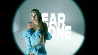 Video voorbeeld van "Claudia Spicy feat. Otlewsky - Dear no one (prod. FrizOnTheBeat & Kittiesloverage)"