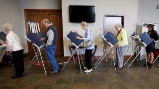 Mississippi primary voters head to the polls