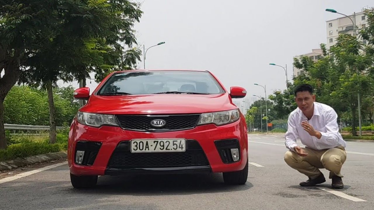 2010 Kia Forte Koup SX with 17x9 Varrstoen Es2 and Nankang 205x40 on Air  Suspension  854368  Fitment Industries