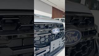 Ranger Wildtrak ស៊េរីថ្មី ម៉ាស៊ីន 3.0L V6