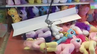 FAULTY CLAW MACHINE ERRORS BADLY!!!!