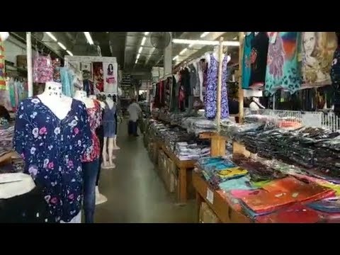 Así son Los Chinos, los almacenes de Miami de mercancía al por mayor para Cuba