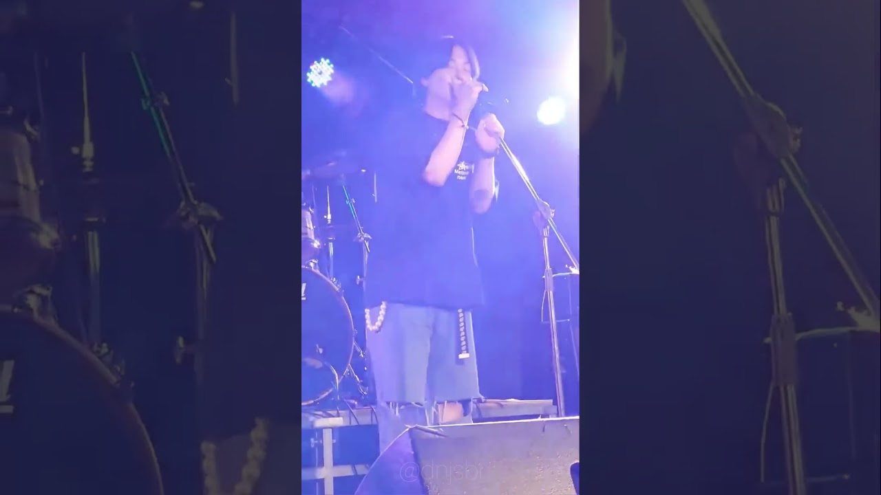 Watch 30.07.2023 Dream Hall • ‘Arrive’ 오드 ode @siiiiiiiiiiiiiiin #밴드오드 on YouTube Watch 30.07.2023 Dream Hall • ‘Arrive’ 오드 ode @siiiiiiiiiiiiiiin #밴드오드 on YouTube