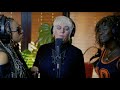 Capture de la vidéo Linda Duggan, Zeeteah Massiah, Beverley Skeete - Blue Bayou