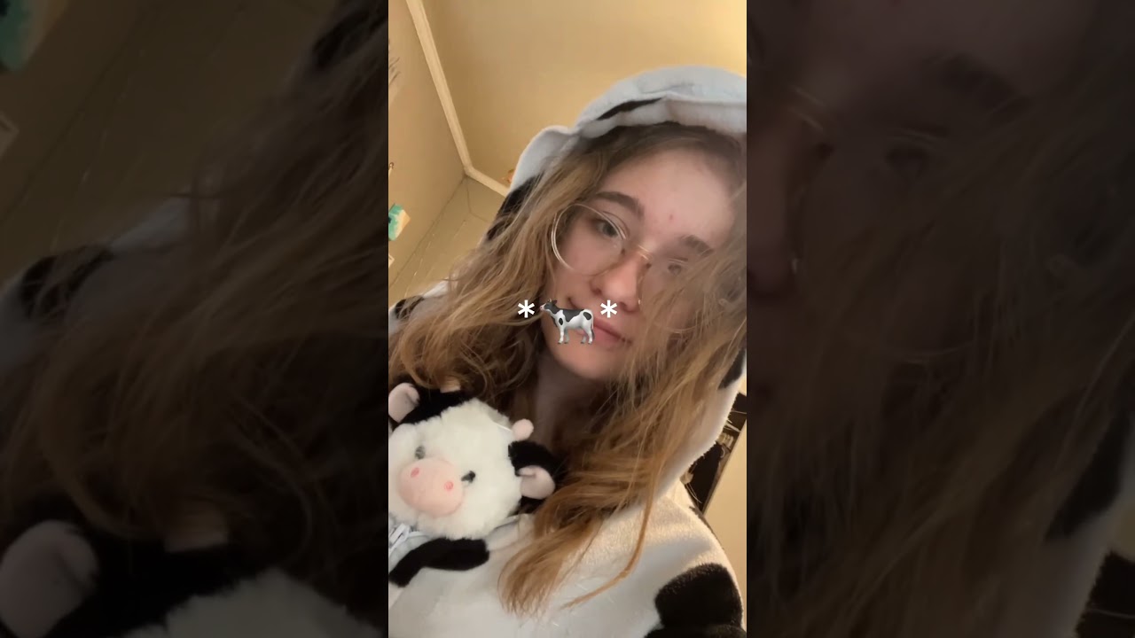 A full minute of me being a cow… 