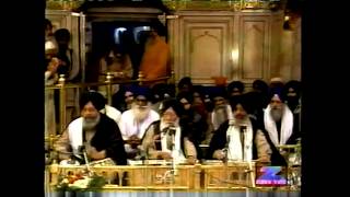 Sagal Duaar Kou Chaad Ke - Bhai Jaswant Singh - 021705 - Live Sri Harmandir Sahib