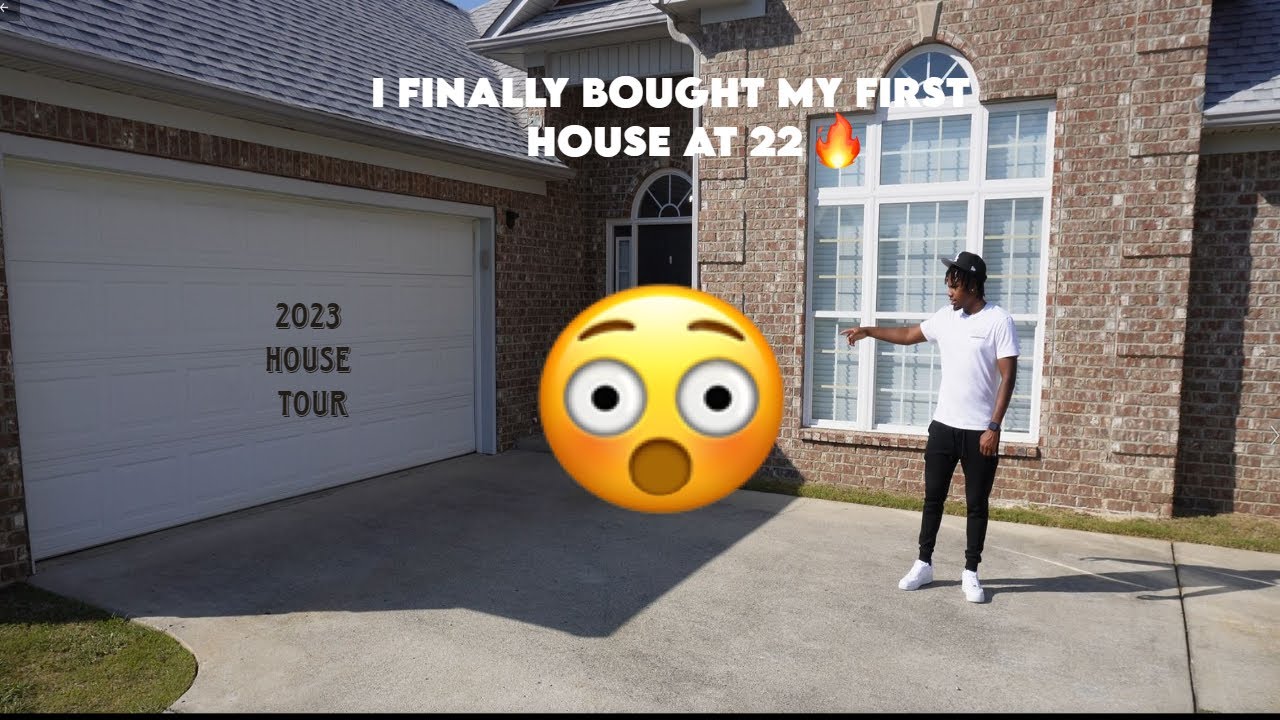 I FINALLY BOUGHT MY FIRST HOUSE AT 22 !! | House Tour 2023 - YouTube