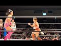 中島翔子と渡辺未詩が先発すると中島がスピードで渡辺を翻弄しようとするも渡辺がパワーで対抗する 東京女子プロレス「東京プリンセスカップ」 2023年8月13日