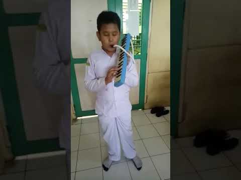 Pianika Lagu Cinta Untuk Mama
