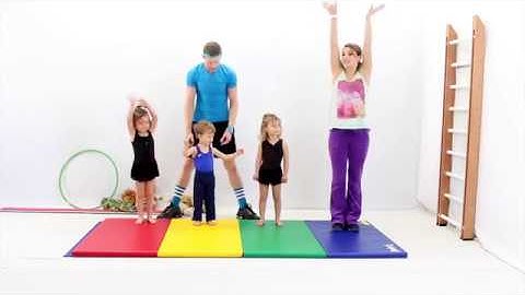 Preschool gymnastics - Jump and Roll