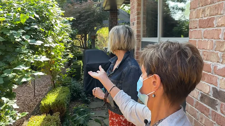 This Small Front Yard Patio Garden is Spectacular