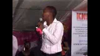Video thumbnail of "Sphelele Shazi - Yekumusa ongaka"