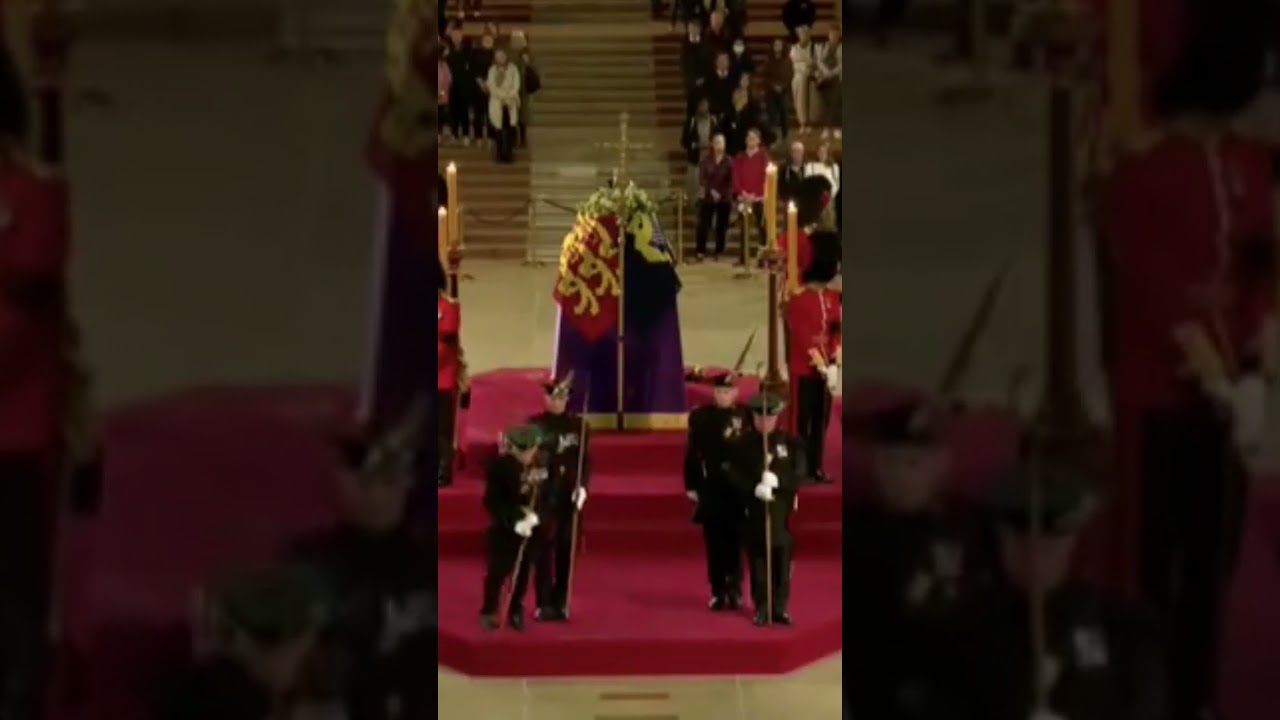 Fainting of the British Royal Guard at the death ceremony of Queen