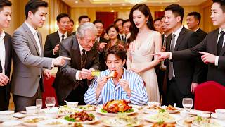 眾人嘲諷他是從醫院跑出來的瘋子，只有眼尖的首富發現他是惹不起的人物，當場把外孫女總裁許配給他驚呆眾人！#爽劇 #逆襲 #反轉