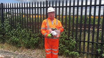 How to apply a track circuit clip un-controlled