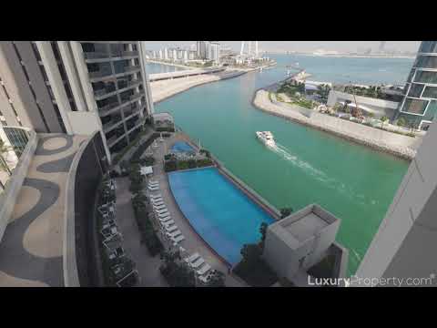 Cosy Apartment with Sea, Marina and Palm View