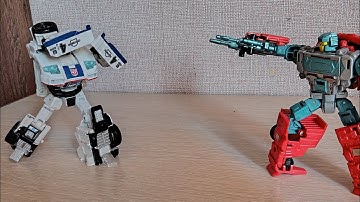 Transformers Battle of Jazz and Dead End(stop motion animation)