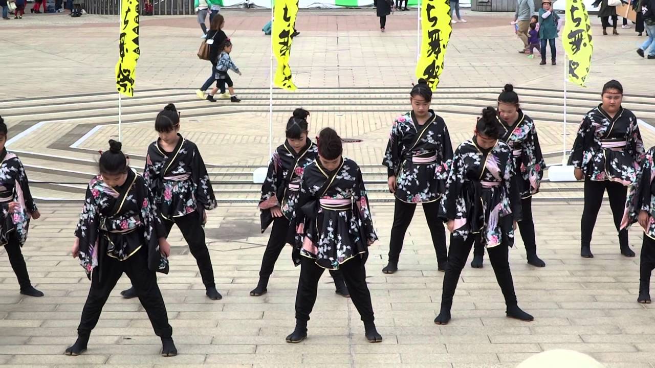 “蓬でございます„和ダンス 踊狂+10'S SNUG 『和ぉ! RYU-DANCE!』／ひたち舞祭2016 SPRING - YouTube