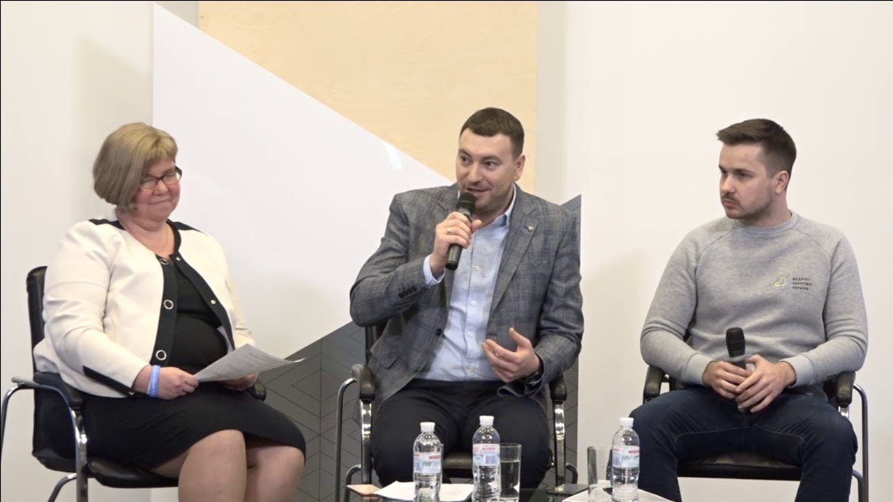 Дискусія на тему: «Хто повинен лікувати закупівлі у регіонах?» 04.03.2019 camera iphone 8 plus apk