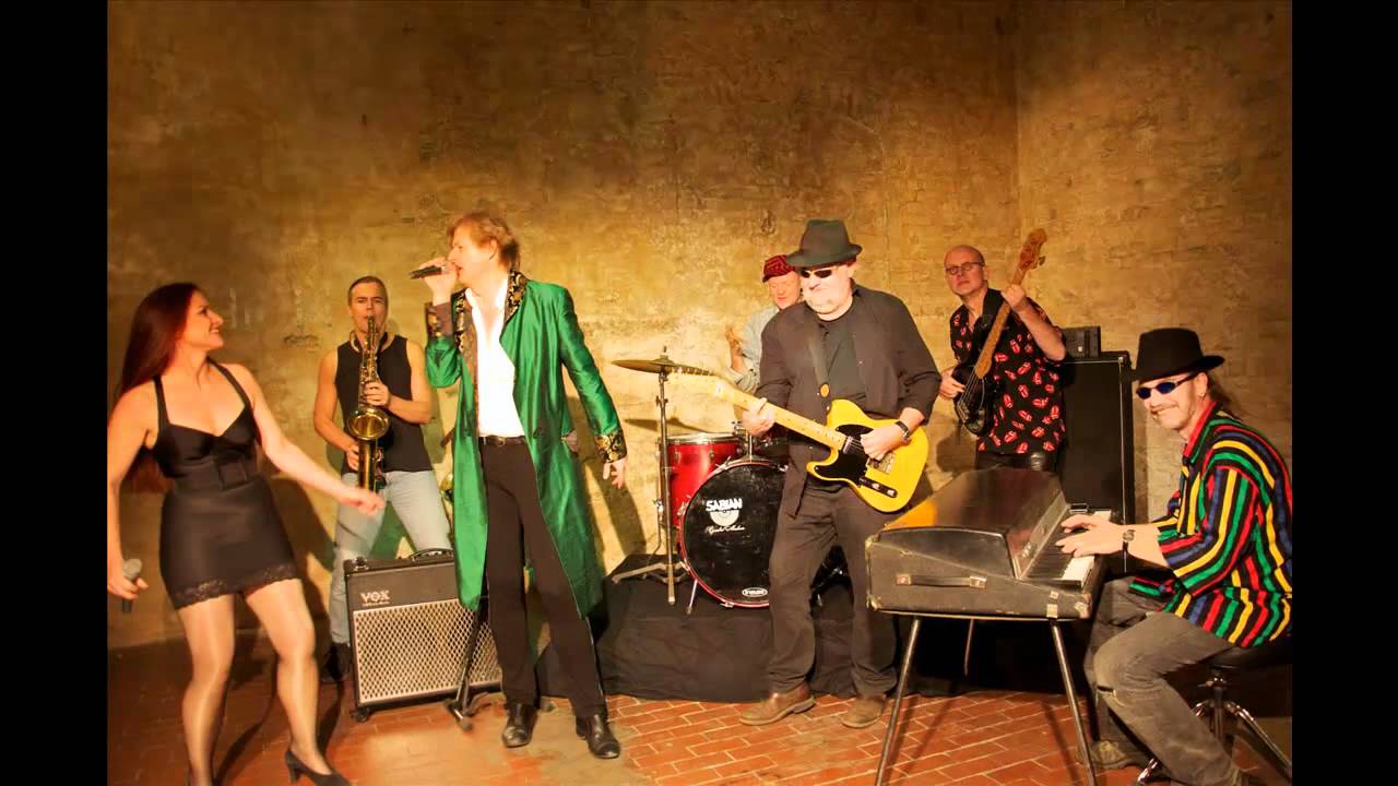 Παρακολούθηση It´s Only Rock´n Roll στο YouTube Παρακολούθηση It´s Only Rock´n Roll στο YouTube
