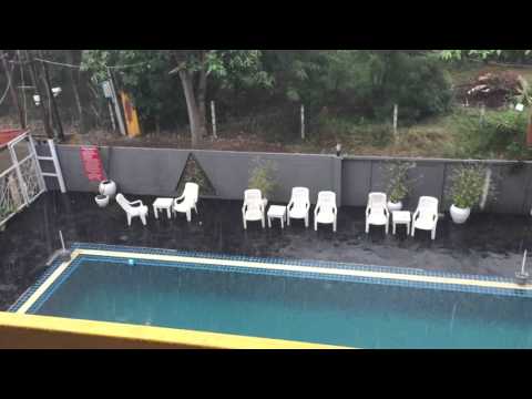 Tropical rain in Thailand Pattaya | PK RESORT & VILLAS JOMTIEN BEACH 3